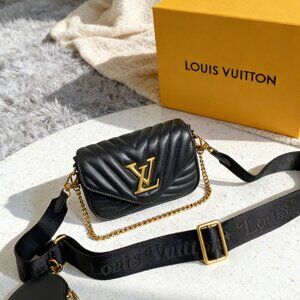 Louis Vuitton Multi Pochette Black Quilted Leather